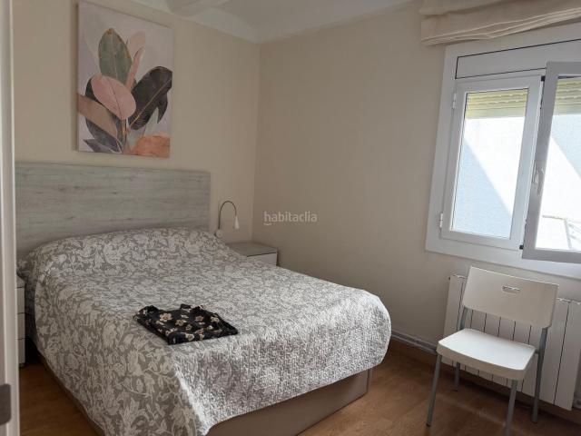 Piso en venta en Sant Feliu de Llobregat, Can Calders. Piso reformado de 3 dormitorios y 1 baño en Calle tranquila. 65 m, calefacción individual y suelo de parquet. Ven a verlo!. Pisos Sant Feliu de.
