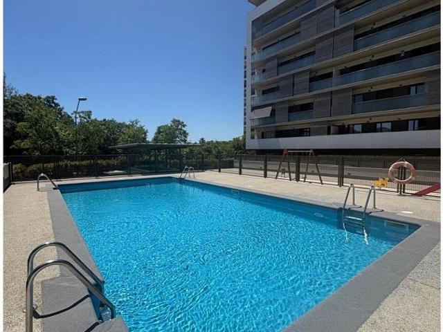 Piso en venta en Sant Feliu de Llobregat, de 77 m² 3 habitaciones por 640.000