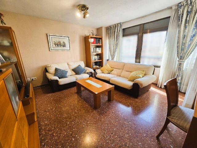 Piso en Venta en Sant Isidre