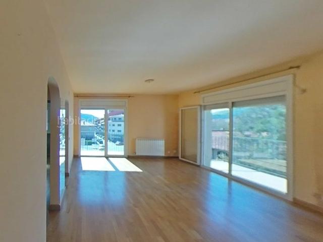 Piso en venta en Sant Joan de les Abadesses Pirineos. Pisos Sant Joan de les.