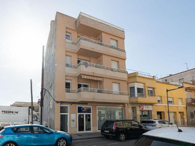 Piso en venta en Sant Jaume d´Enveja, de 70 m² 2 habitaciones por 97.000