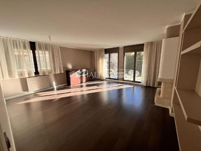 Piso en venta en Sant Julià de Lòria, de 105 m² 3 habitaciones por 795.000