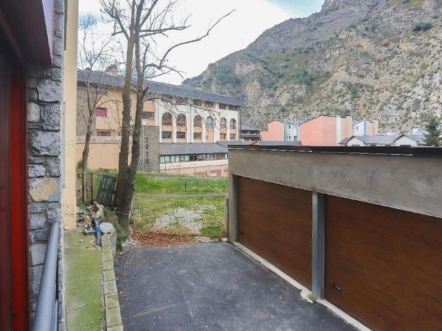 Piso en venta en Sant Julià de Lòria, de 86 m² 2 habitaciones por 396.000