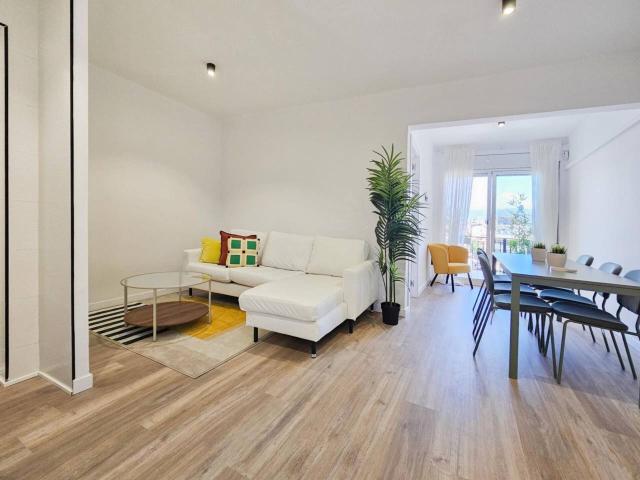 Piso en venta en Sant Miquel Tres Torres 08402