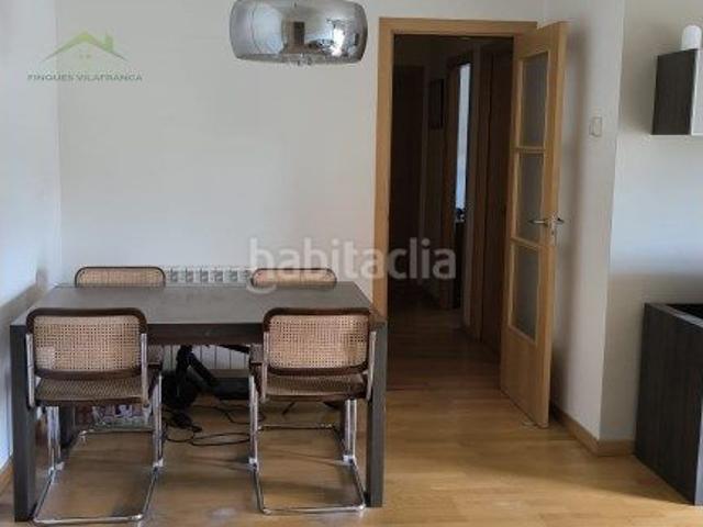 Piso en venta en Sant Sadurní d´Anoia. Magnífica vivienda seminueva con piscina en una de las mejores zonas de Sant Sadurní dAnoia. Pisos Sant Sadurní.
