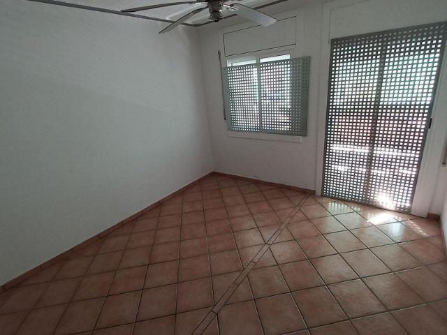 Piso en venta en Sant Pere de Ribes, de 80 m² 3 habitaciones por 193.200