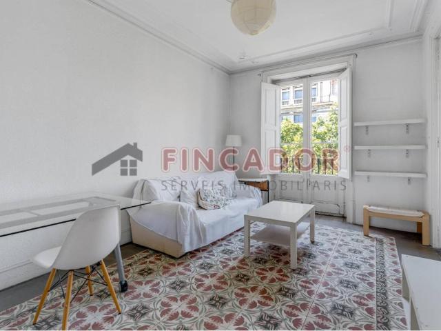 Piso en venta en Sant Pere Santa Caterina La Ribera 08010