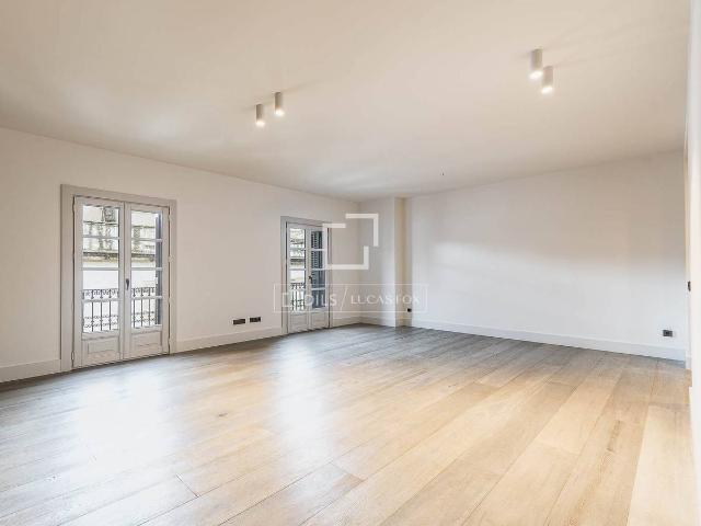 Piso en Venta en Sant Pere, Sta. Caterina i la Ribera