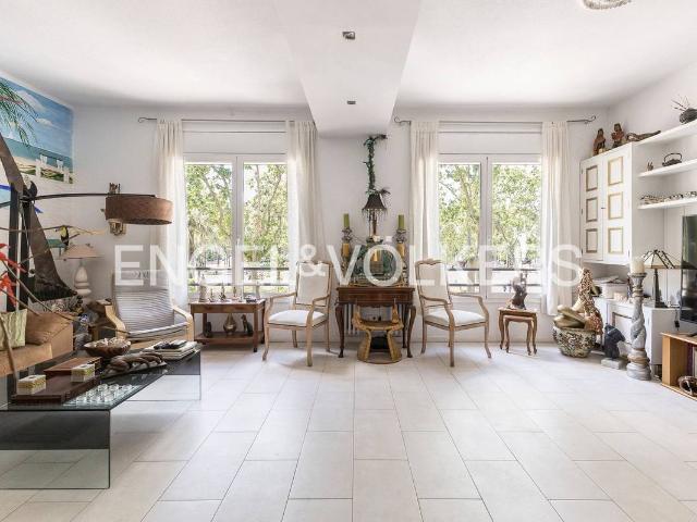 Piso en Venta en El Parc i la Llacuna del Poblenou