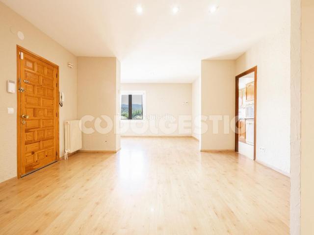 Piso en venta en Sant Quirze de Besora. Pis amb traster en venda a Sant Quirze de Besora. Pisos Sant Quirze de.