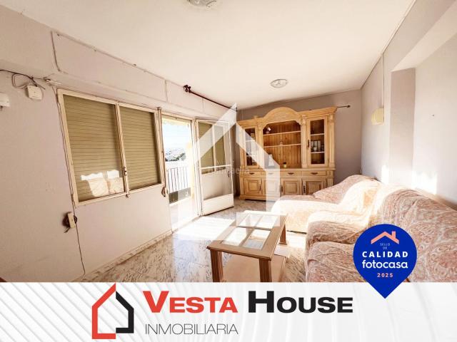 Piso en venta en Sant Vicent del Raspeig, Centro. Piso en zona centro con 3 habitaciones y balcón. Pisos Sant Vicent del.