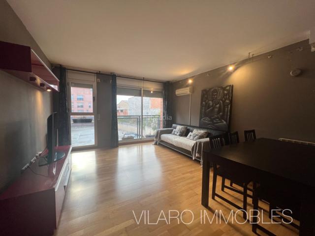 Piso en venta en Sant Vicenç de Castellet. PISO AMPLIO EN PERFECTO ESTADO CON PARKING Y TRASTERO. Pisos Sant Vicenç de.