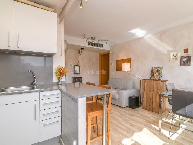 Piso en venta en Sant Vicenç de Castellet. Tu primera vivienda, completa y lista para entrar piso, parking y trastero en el centro de Sant Vicenç. Pisos Sant Vicenç de.