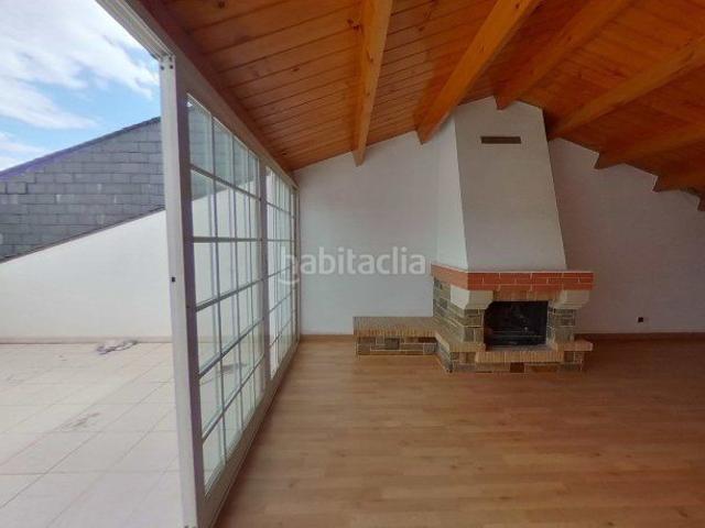 Piso en venta en Sant Vicenç dels Horts. Chalet adosado en venta en calle Barcelona. Pisos Sant Vicenç dels.