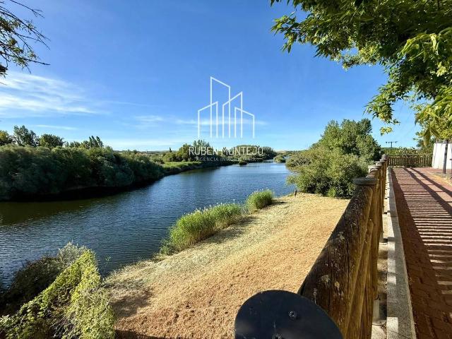 Piso en Venta en Santa Marta de Tormes