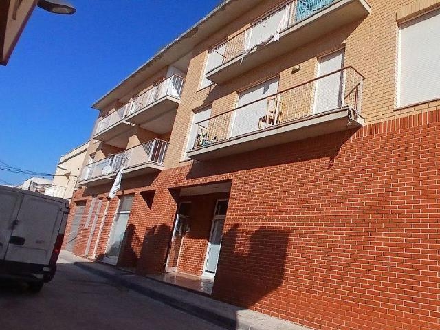 Piso en venta en Santa Bàrbara, de 98 m² 3 habitaciones por 102.000