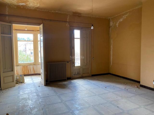 Piso en venta en Santa Coloma de Farners. PISO ESPECTACULAR ZONA MUY CENTRICA EDIFICIO HISTORICO. Pisos Santa Coloma de.