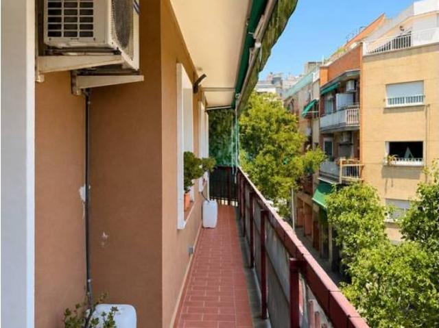 Piso en Venta en Santa Coloma de Gramenet