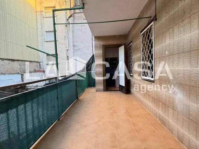 Piso en Venta en Santa Coloma de Gramenet