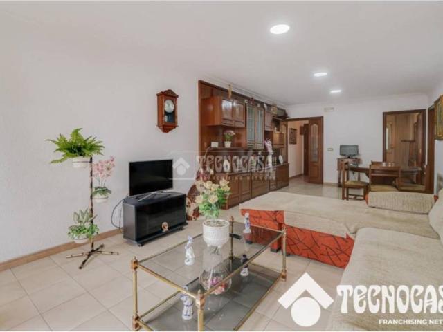 Piso en Venta en Santa Coloma de Gramenet