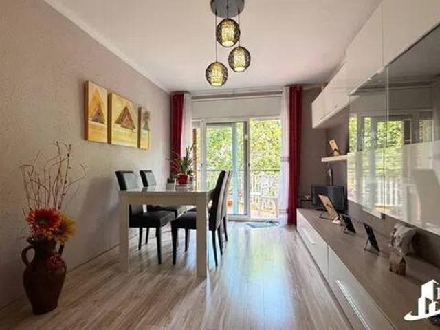 Piso en Venta en Santa Coloma de Gramenet