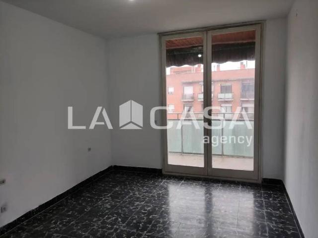 Piso en Venta en Santa Coloma de Gramenet