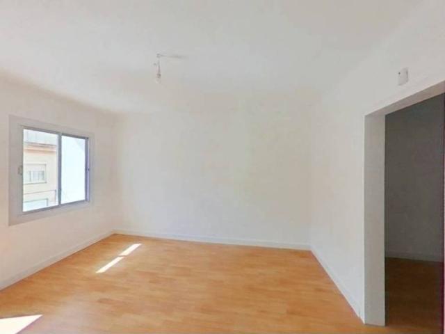 Piso en Venta en Santa Coloma de Gramenet