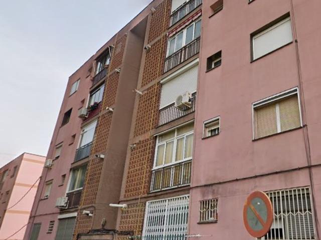 Piso en venta en Santa Coloma De Gramenet