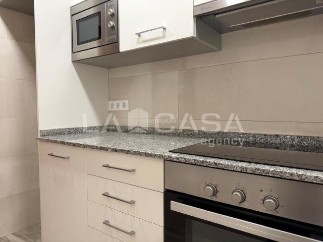 Piso en venta en Santa Coloma de Gramenet, Can Mariner. Piso reformado de 2 habitaciones con ascensor, listo para entrar a vivir. Pisos Santa Coloma de.