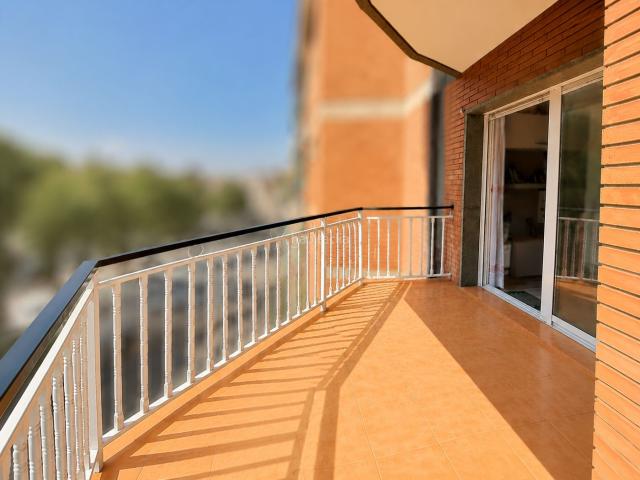 Piso en venta en Santa Coloma de Gramenet, Centre. Pisos Santa Coloma de.