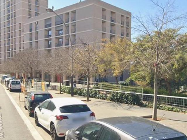 Piso en venta en Santa Coloma de Gramenet, El Raval