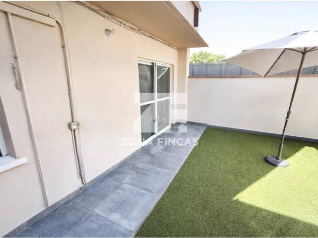 Piso en venta en Santa Coloma de Gramenet, Guinardera. PLANTA BAJA TOTALMENTE REFORMADA CON TERRAZA. Pisos Santa Coloma de.
