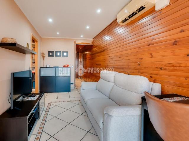 Piso en venta en Santa Coloma de Gramenet, Llatí. Piso en venta en Santa coloma de gramenet. Pisos Santa Coloma de.