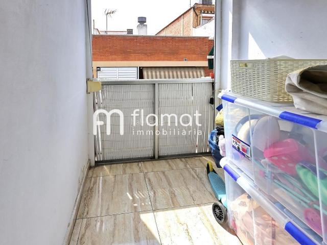 Piso en venta en Santa Coloma de Gramenet, Llatí. Pisos Santa Coloma de.