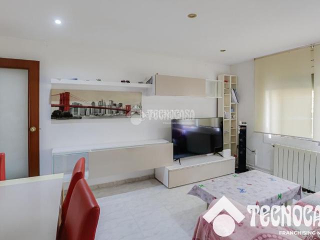 Piso en venta en Santa Coloma de Gramenet, Riera Alta. Piso en venta en Santa coloma de gramenet. Pisos Santa Coloma de.