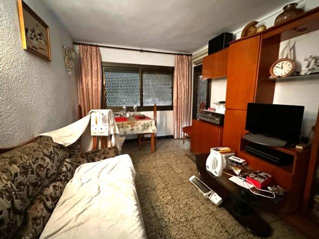 Piso en venta en Santa Coloma de Gramenet, Riu Nord. Oportunidad Única Piso Exterior en el Centro de Santa Coloma de Gramanet por 315,000. Pisos Santa Coloma de.