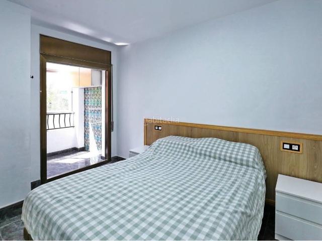 Piso en venta en Santa Coloma de Gramenet, Riu Nord. Piso familiar con balcón junto a la Av. Santa Coloma!. Pisos Santa Coloma de.