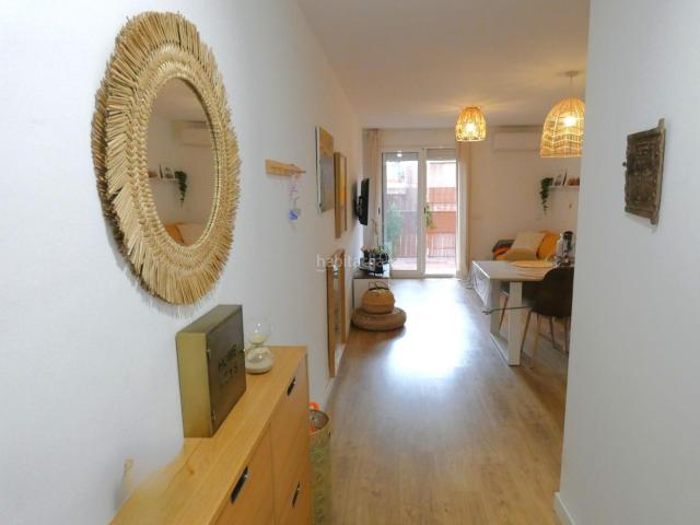 Piso en venta en Santa Coloma de Gramenet, Singuerlín. Oportunidad en Santa Coloma Piso reformado con gran terraza de 25 m2. Pisos Santa Coloma de.