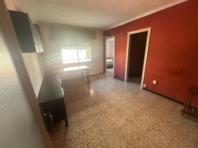 Piso en venta en Santa Coloma de Gramenet, Singuerlín. PISO CON ASCENSOR. Pisos Santa Coloma de.