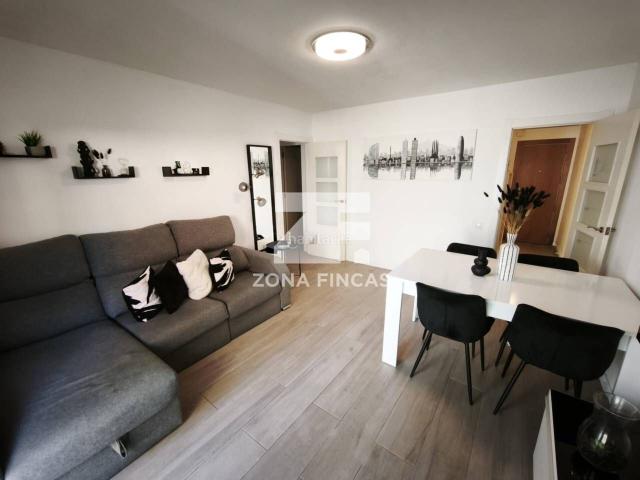 Piso en venta en Santa Coloma de Gramenet, Singuerlín. Piso en venta en SinguerlínLes OliveresCan FranquesaGuinardera08924. Pisos Santa Coloma de.