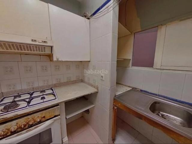 Piso en venta en Santa Coloma de Gramenet, Singuerlín. ¡Piso para reformar en Santa Coloma de Gramenet! ?. Pisos Santa Coloma de.