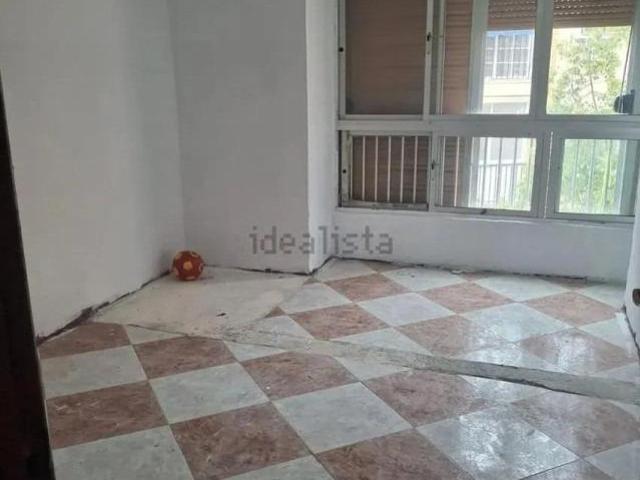 Piso en venta en Santa Cristina San Rafael, 3 habitaciones, gran oportunidad de inversión