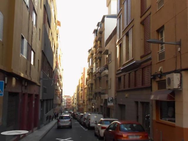 Piso en venta en Santa Cruz de Tenerife, Duggi Rambla Los Hoteles. Piso Calle Poriler 4 hab, 2 baños. Pisos Santa Cruz de.