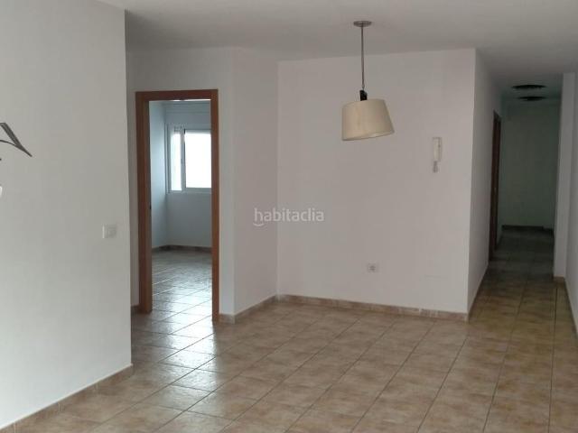 Piso en venta en Santa Cruz de Tenerife, El Sobradillo. AMPLIO PISO CON GARAJE Y TRASTERO. Pisos Santa Cruz de.