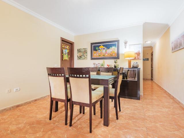 Piso en venta en Santa Cruz de Tenerife, Vistabella Villa Benítez Ballester. Oportunidad en Vistabella: Amplitud, Comodidad y Excelente Ubicación. Pisos Santa Cruz de.