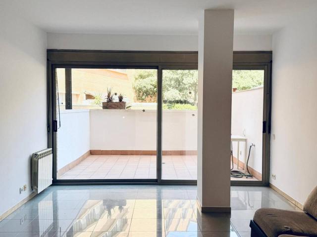 PISO EN VENTA EN SANTA EUGENIA