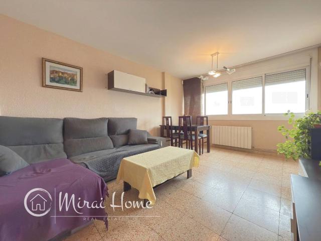 Piso en Venta en Santa Perpètua de Mogoda