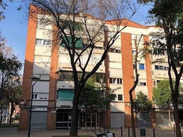 Piso en Venta en Santa Perpètua de Mogoda