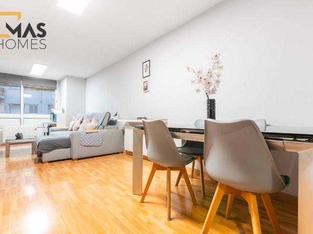 Piso en Venta en Santa Perpètua de Mogoda