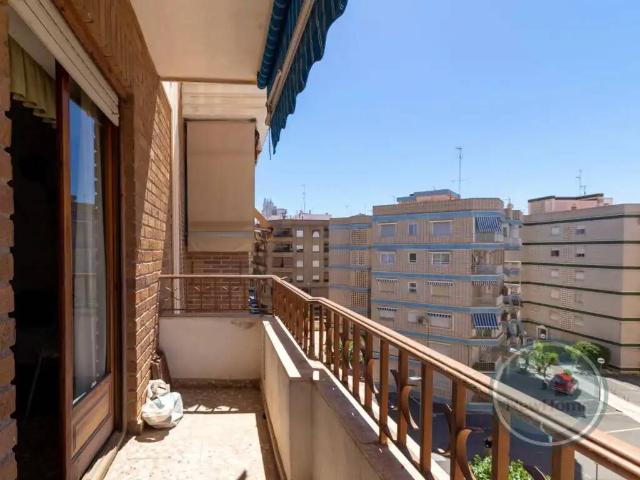 Piso en Venta en Santa Pola